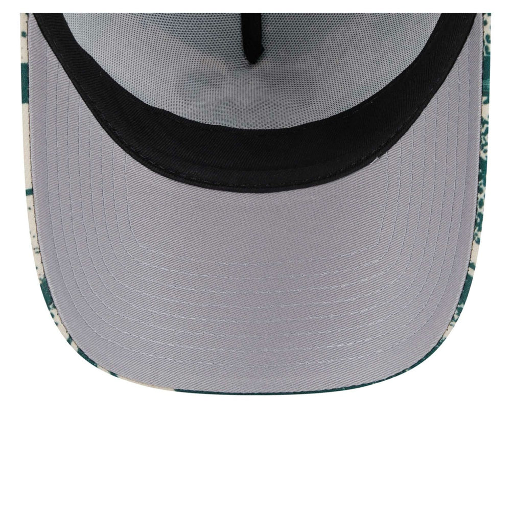 New Era Milwaukee Bucks Tip Off A-Frame Trucker 9FORTY Adjustable Hat Hunter Green/Cream