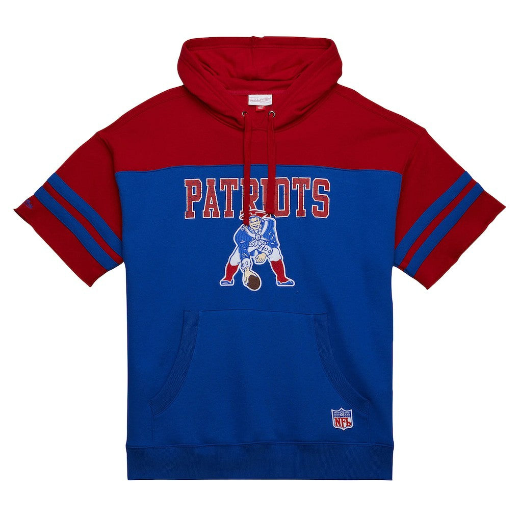 New England Patriots Off Field Vintage Logo Short Sleeve Pullover Hoodie - Royal - Mitchell & Ness