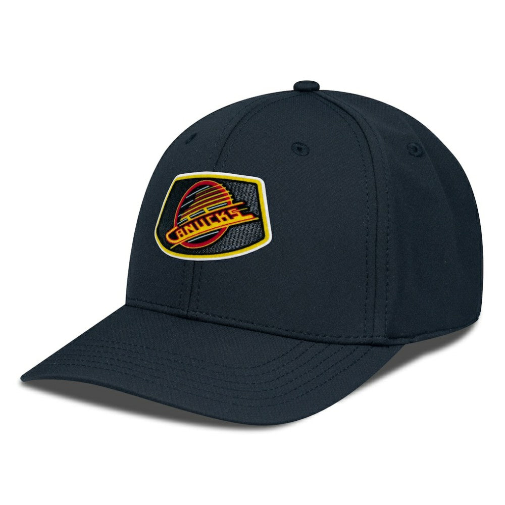 Vancouver Canucks Levelwear Retro Skylight Rise Flex Hat - Black | NHL online