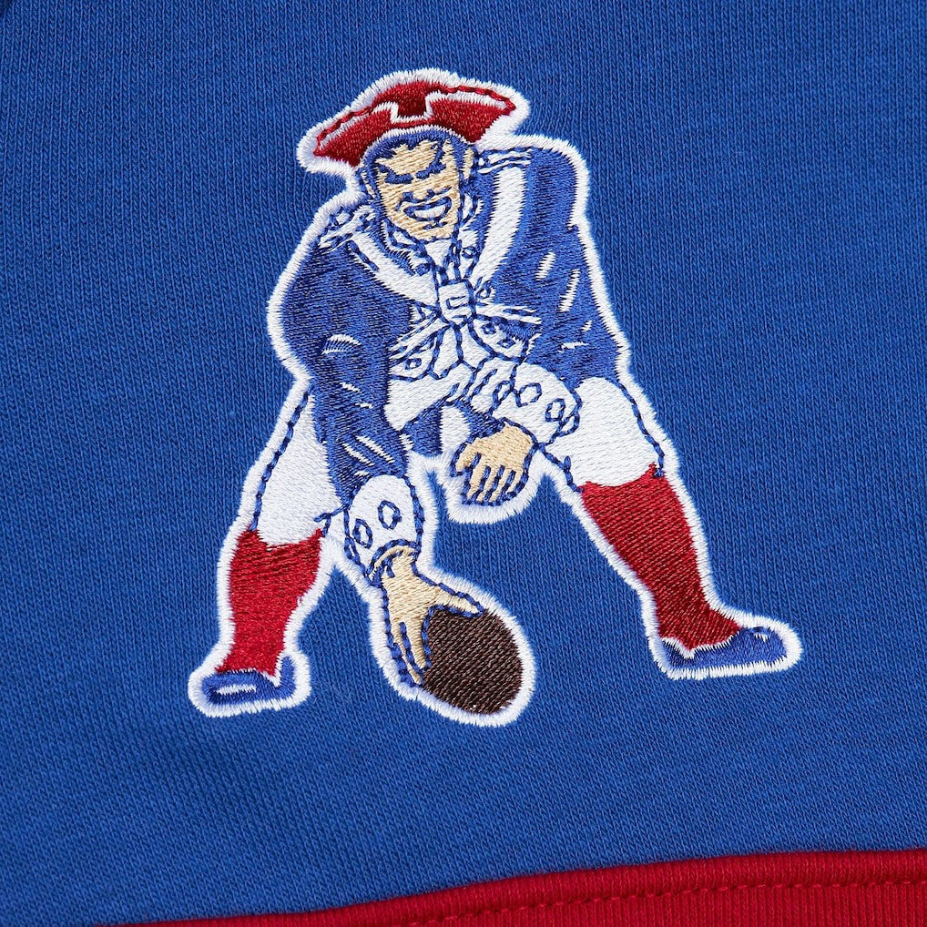 New England Patriots Vintage Logo Head Coach Fleece Pullover Hoodie - Royal - NFL