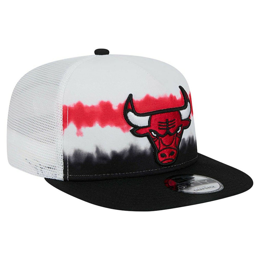 New Era Chicago Bulls Dip-Dye 9FIFTY A-Frame Trucker Snapback Hat White/Black