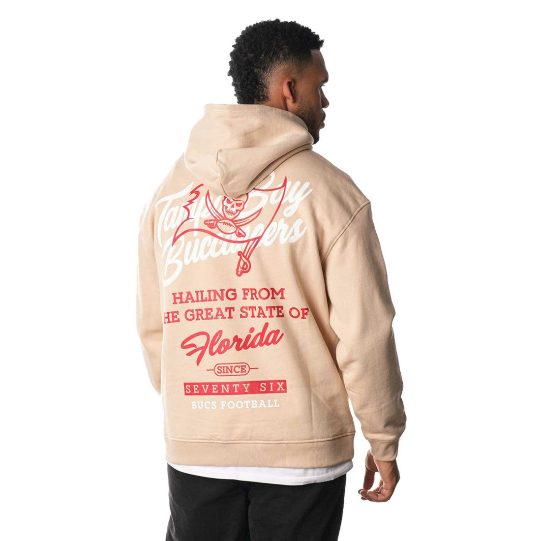 Tampa Bay Buccaneers The Wild Collective Unisex Fleece Pullover Hoodie - Cream - NFL