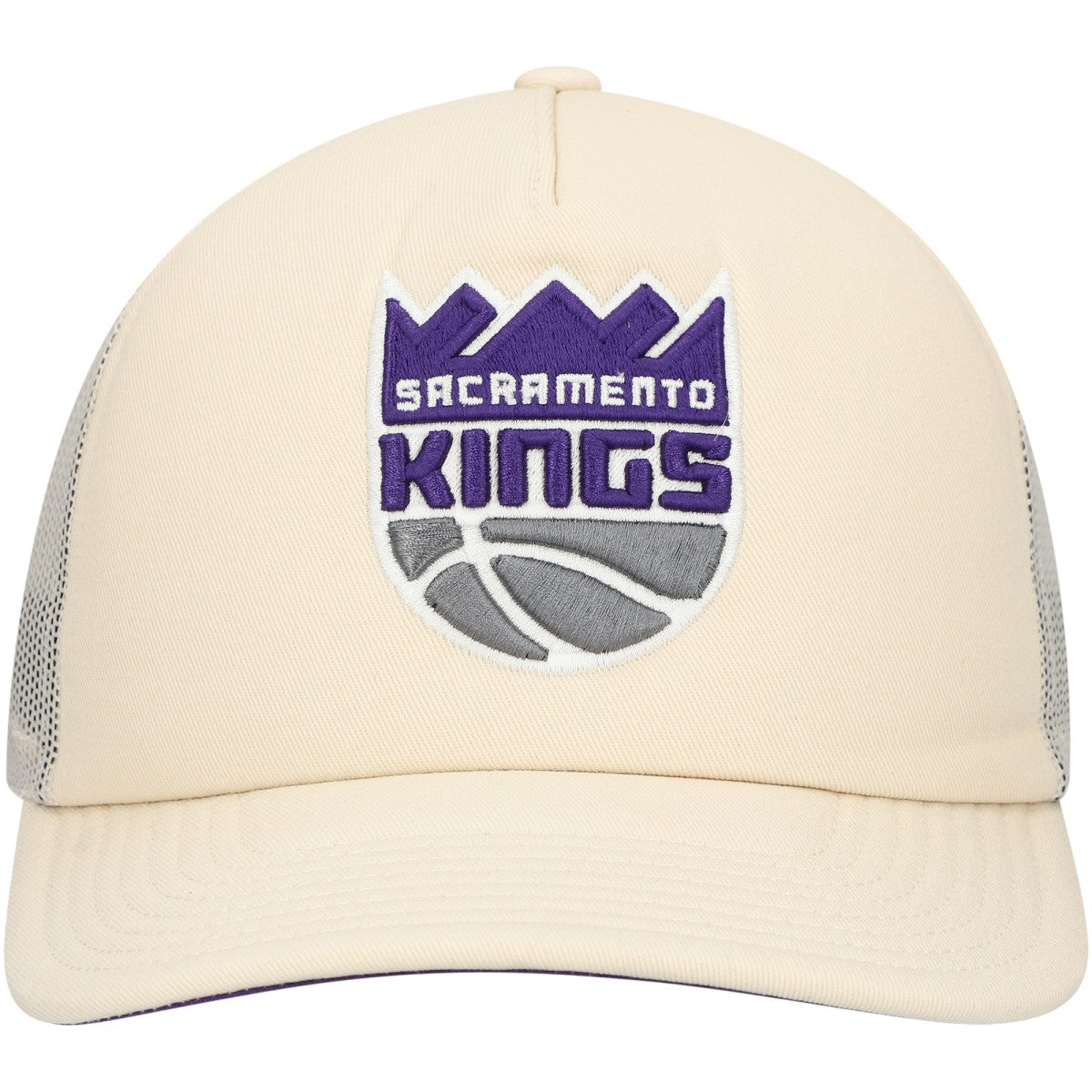 Mitchell & Ness Sacramento Kings Trucker Adjustable Hat Cream