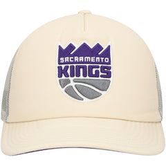 Mitchell & Ness Sacramento Kings Trucker Adjustable Hat Cream