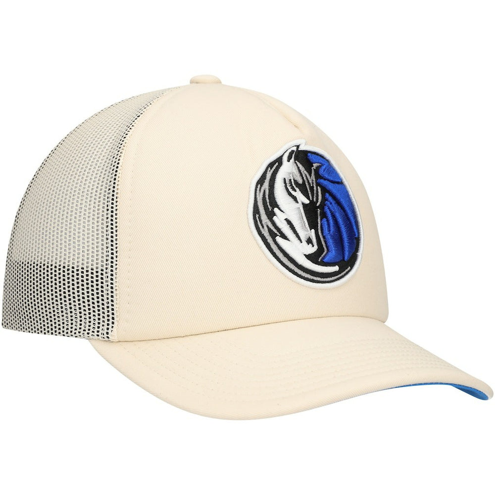 Mitchell & Ness Dallas Mavericks Trucker Adjustable Hat Cream
