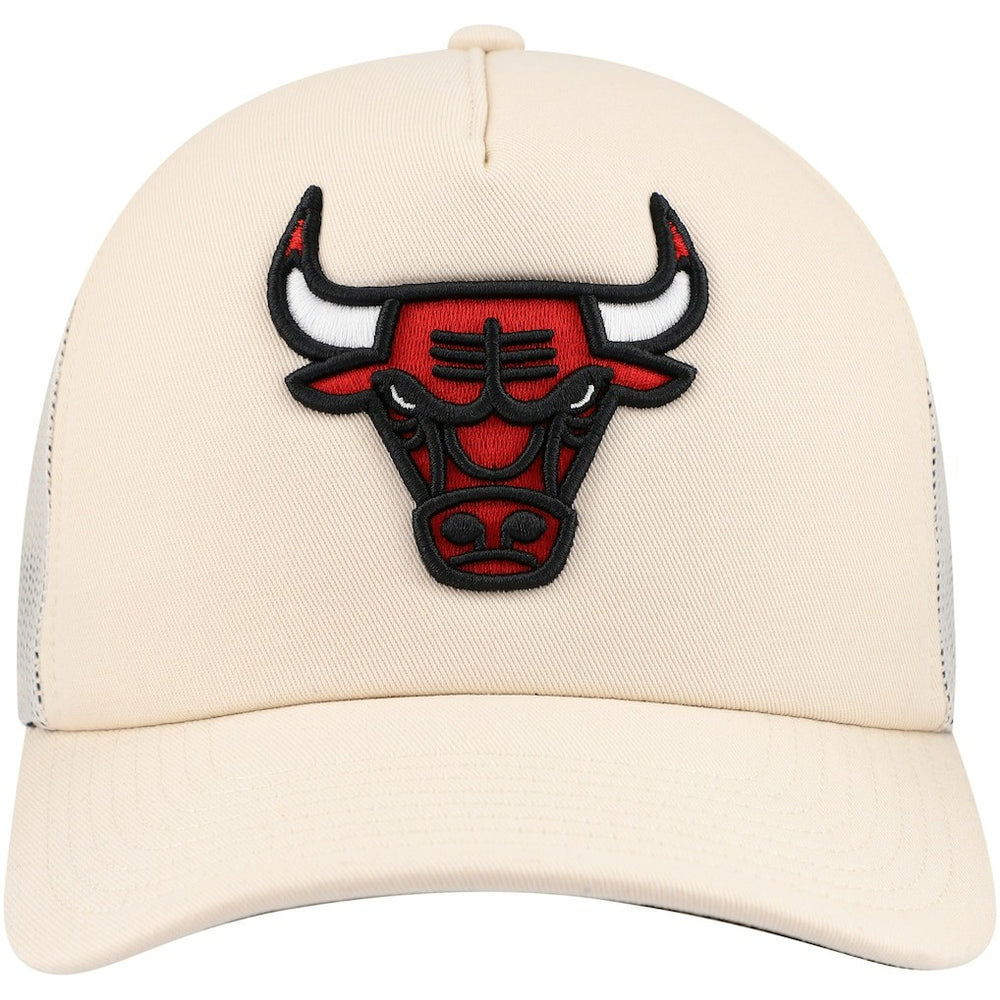 Mitchell & Ness Chicago Bulls Trucker Adjustable Hat Cream