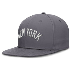 New York Yankees Nike Performance True Fitted Hat Outlet
