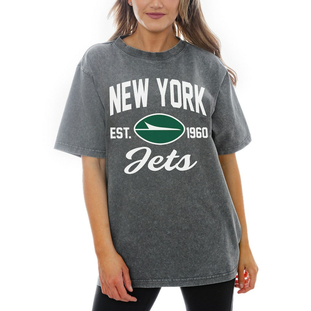 New York Jets Gameday Couture Women's Tackle Titan Relaxed Fit T-Shirt - Gray - NFL