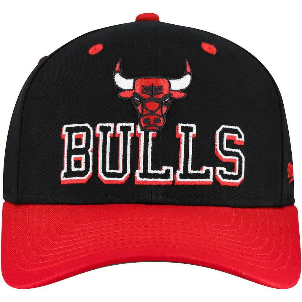 Mitchell & Ness Chicago Bulls Backside Script 2-Tone Pro Crown Adjustable Hat Black/Red