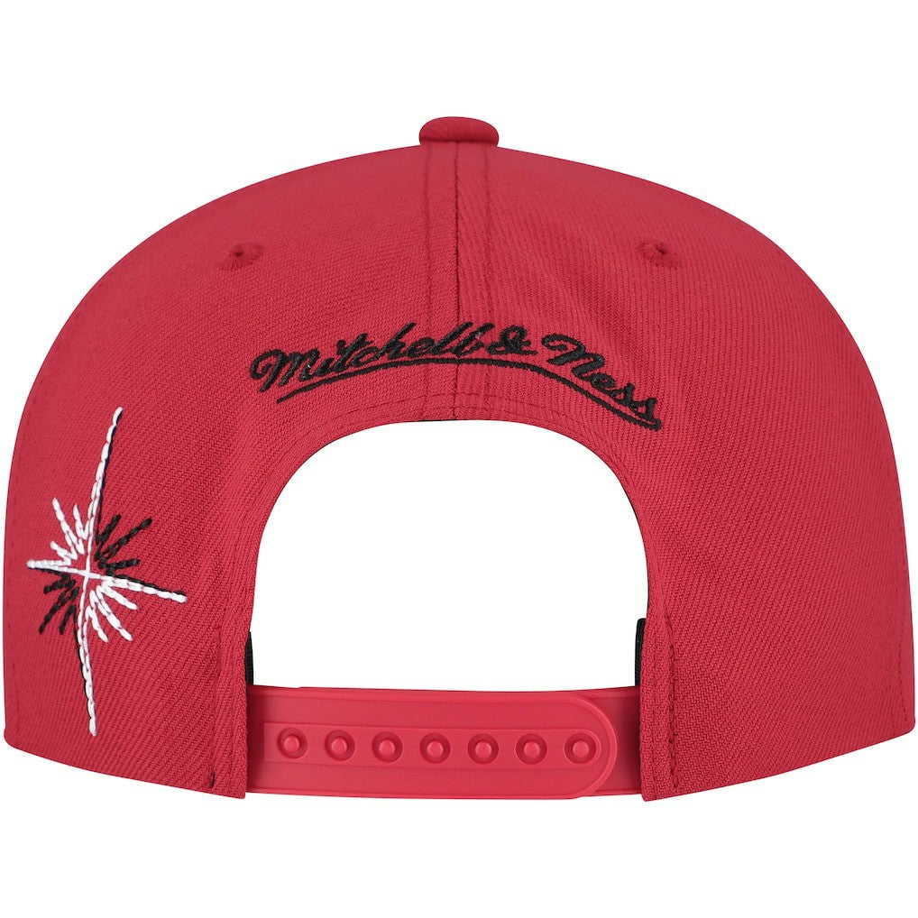Mitchell & Ness Chicago Bulls Starlight Snapback Hat Red