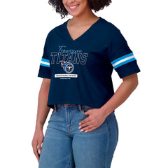 Tennessee Titans WEAR by Erin Andrews Women's Color Block Boxy Modest Crop V-Neck T-Shirt - Navy - NFL