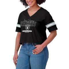 Las Vegas Raiders WEAR by Erin Andrews Women's Color Block Boxy Modest Crop V-Neck T-Shirt - Black - NFL