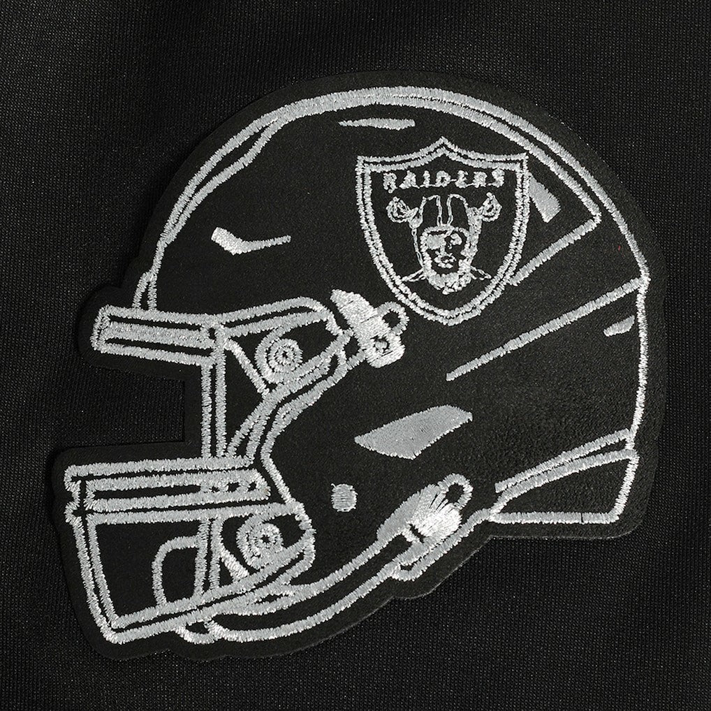 Las Vegas Raiders Pro Standard Classic Chenille Pullover Hoodie - Black - NFL