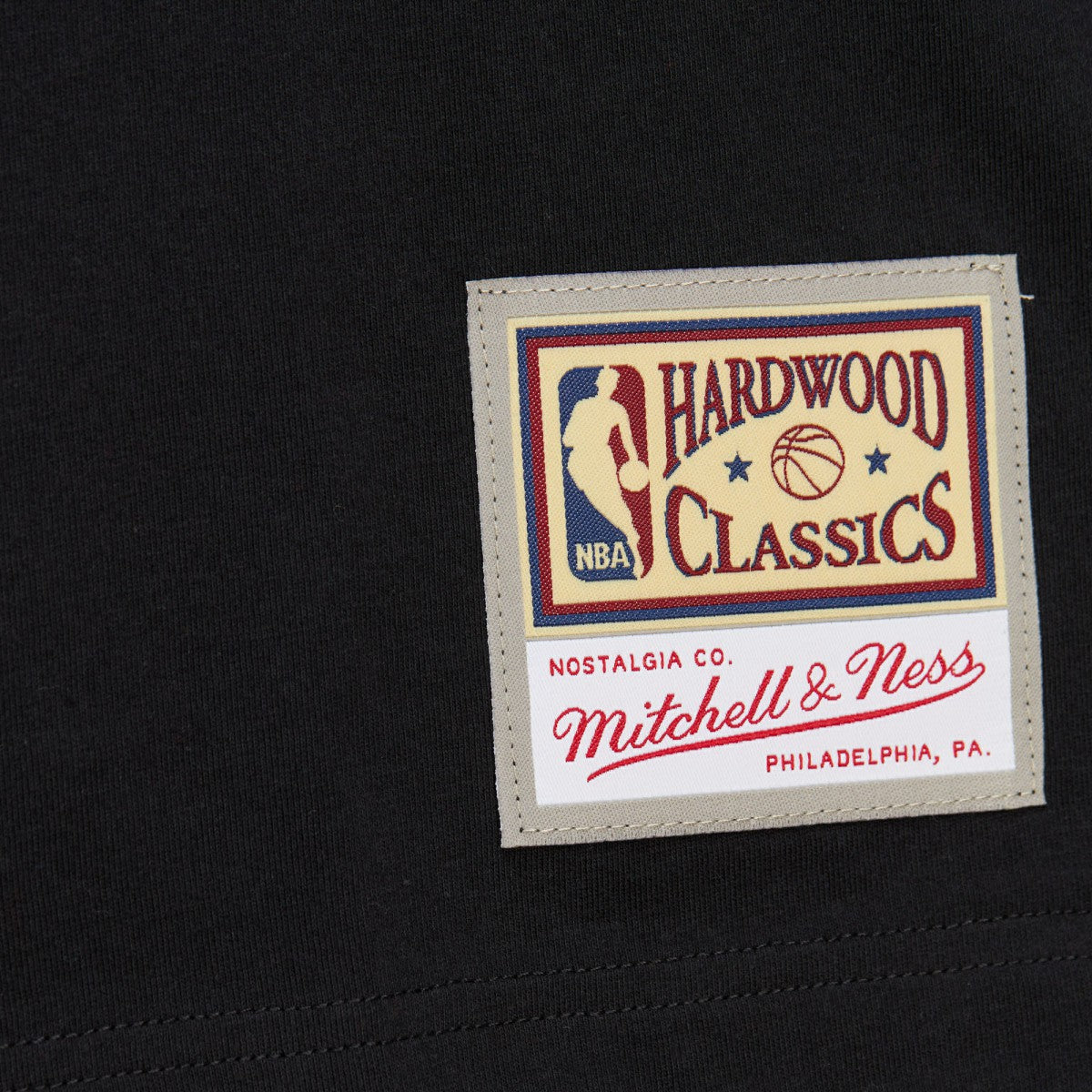 Mitchell & Ness Clyde Drexler Portland Trail Blazers Premium Nickname T-Shirt Black