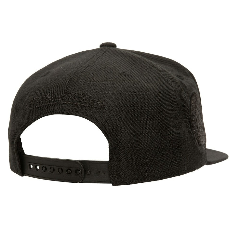 Boston Bruins Mitchell & Ness Soul Strike Pearl Tonal Snapback Hat - Black | NHL discount