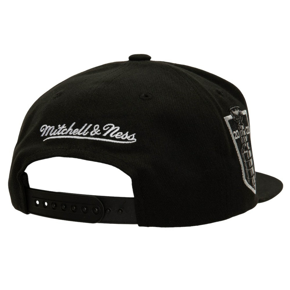 Colorado Avalanche Mitchell & Ness Core Top Spot Snapback Hat - Black | NHL sale