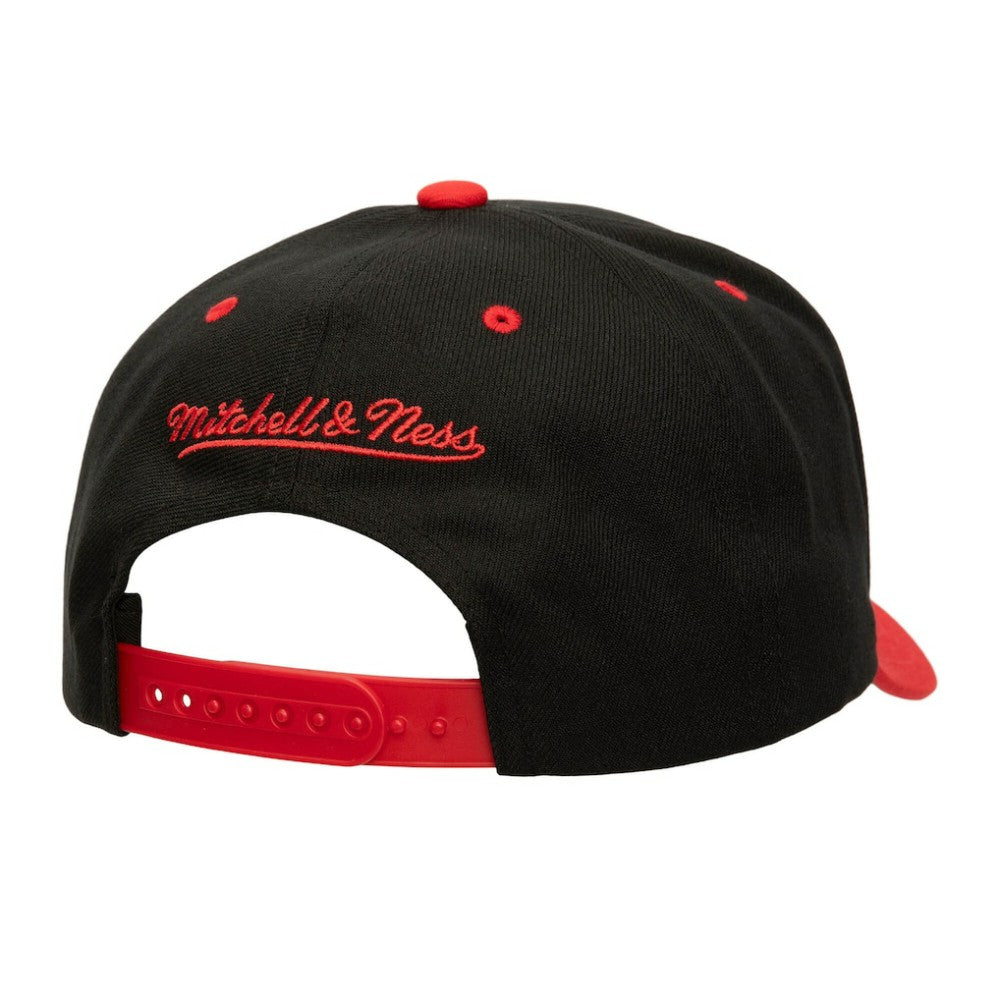 Chicago Blackhawks Mitchell & Ness All In 2.0 Pro Crown Adjustable Hat - Black | NHL Clearance