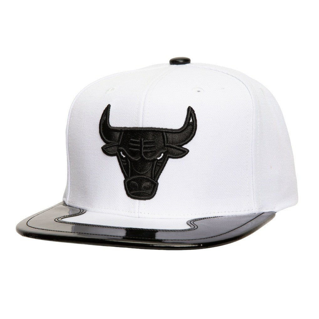Mitchell & Ness Chicago Bulls Day 11 Snapback Hat White
