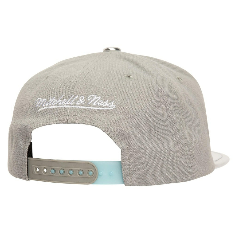 Mitchell & Ness Chicago Bulls Day 11 Snapback Hat Gray