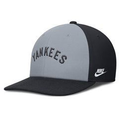 New York Yankees Nike Pro Performance Snapback Hat Near Me
