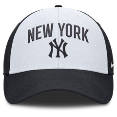 New York Yankees Nike Club Performance Adjustable Hat Outlet