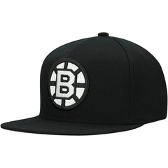 Boston Bruins Mitchell & Ness Team Snapback Hat - Black | NHL Clearance