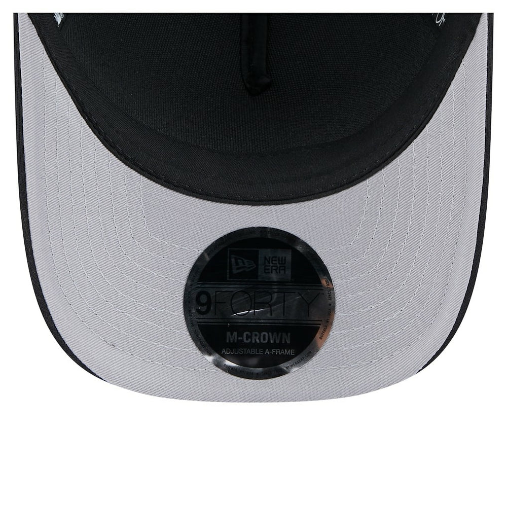 Philadelphia Eagles New Era Gradient 9FORTY Adjustable Hat - Black - NFL