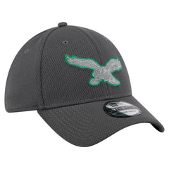 Philadelphia Eagles New Era Throwback Logo Main 39THIRTY Flex Hat - Graphite - NFL