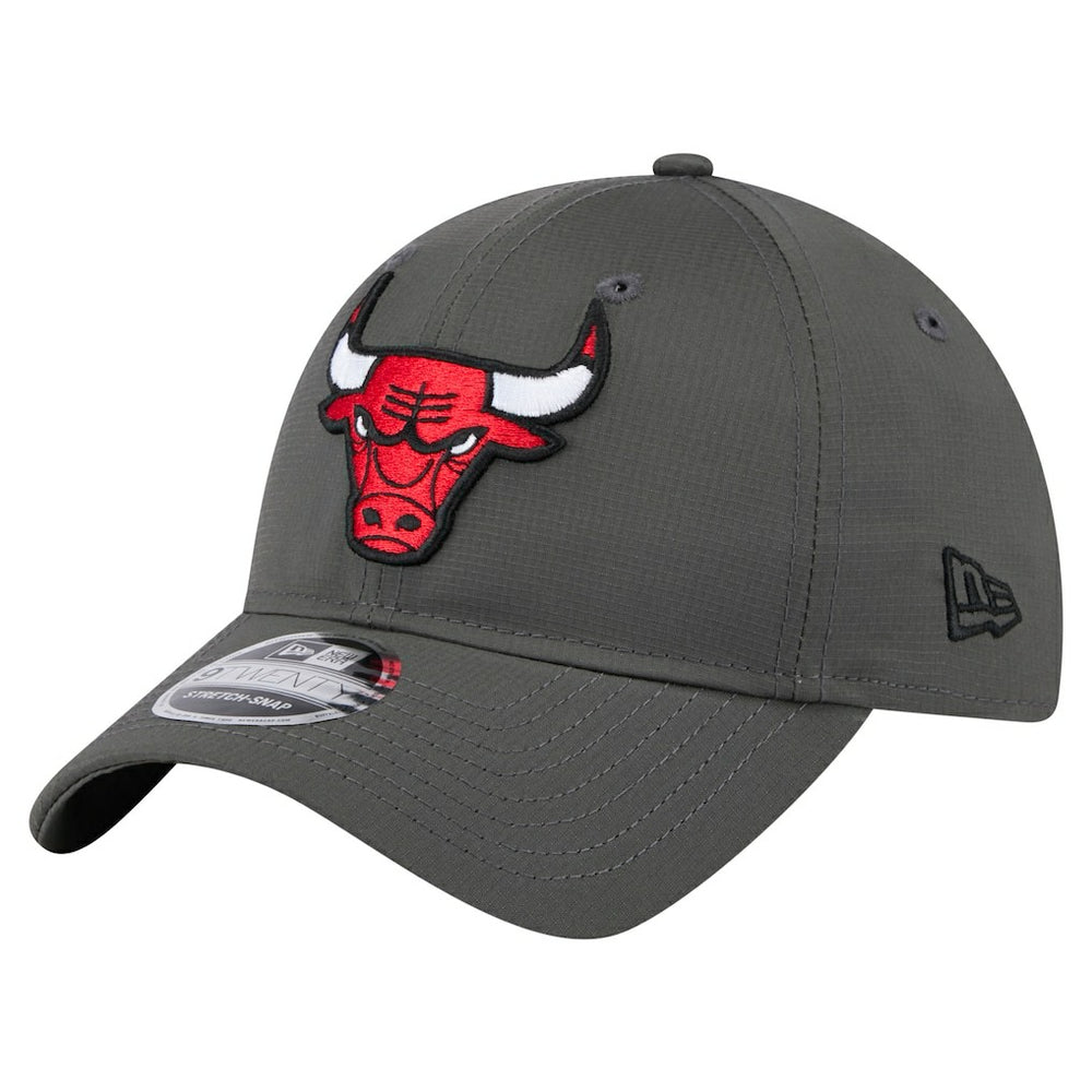 New Era Chicago Bulls Active Ripstop 9TWENTY Adjustable Hat Charcoal