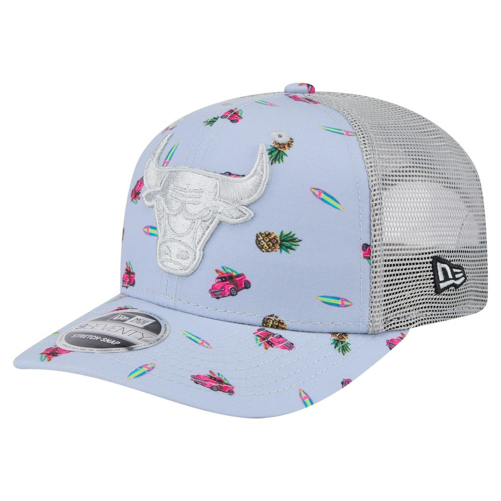 New Era Chicago Bulls Adventure Aloha Pattern 9SEVENTY Stretch-Snap Hat Light Blue/Gray