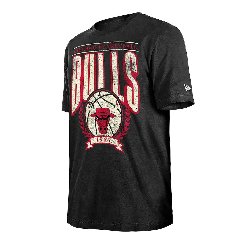 New Era Chicago Bulls Throwback Vintage Boxy Mineral Wash T-Shirt Black