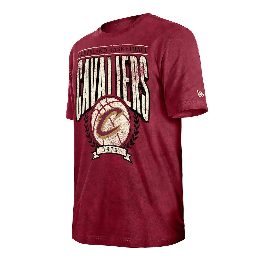 New Era Cleveland Cavaliers Throwback Vintage Boxy Mineral Wash T-Shirt Wine