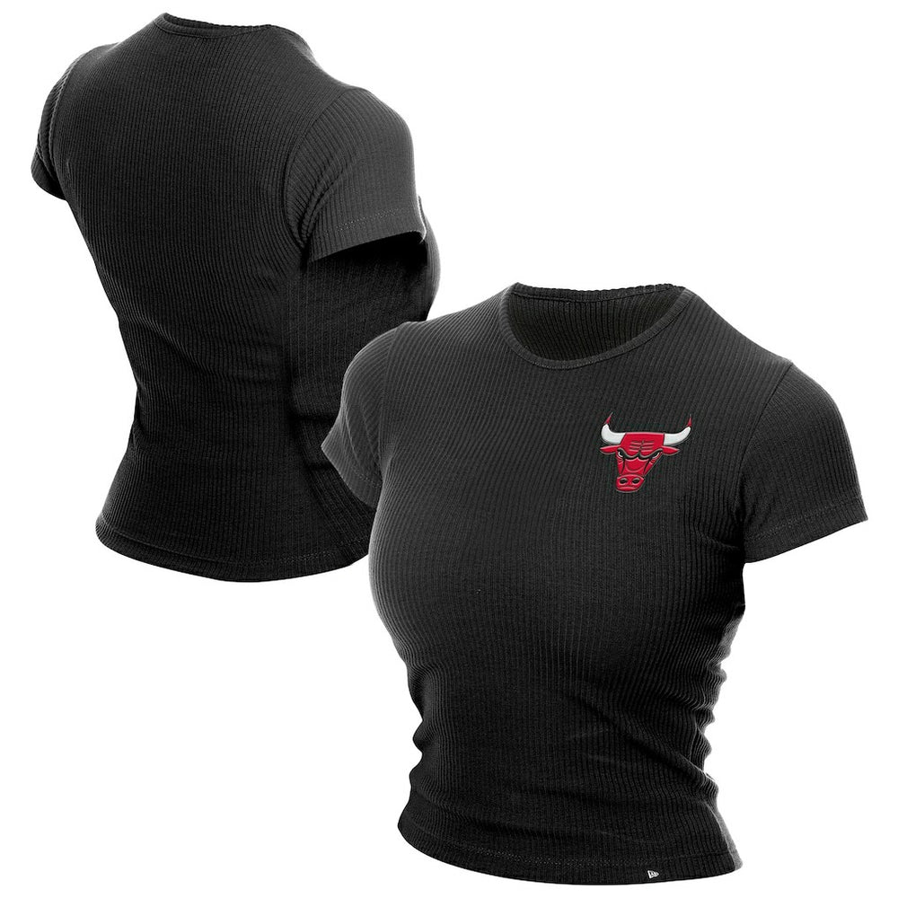 New Era Chicago Bulls Women's Leisure Collection Baby Doll Cropped T-Shirt Black