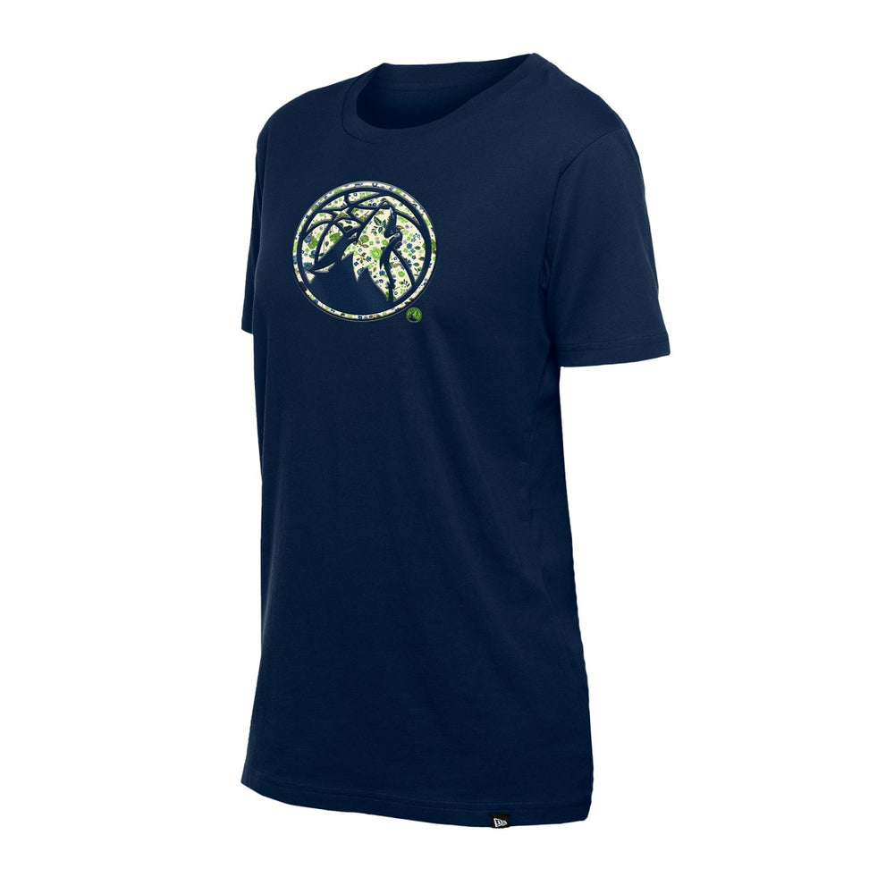 New Era Minnesota Timberwolves Women's Glam Game Flower T-Shirt Navy