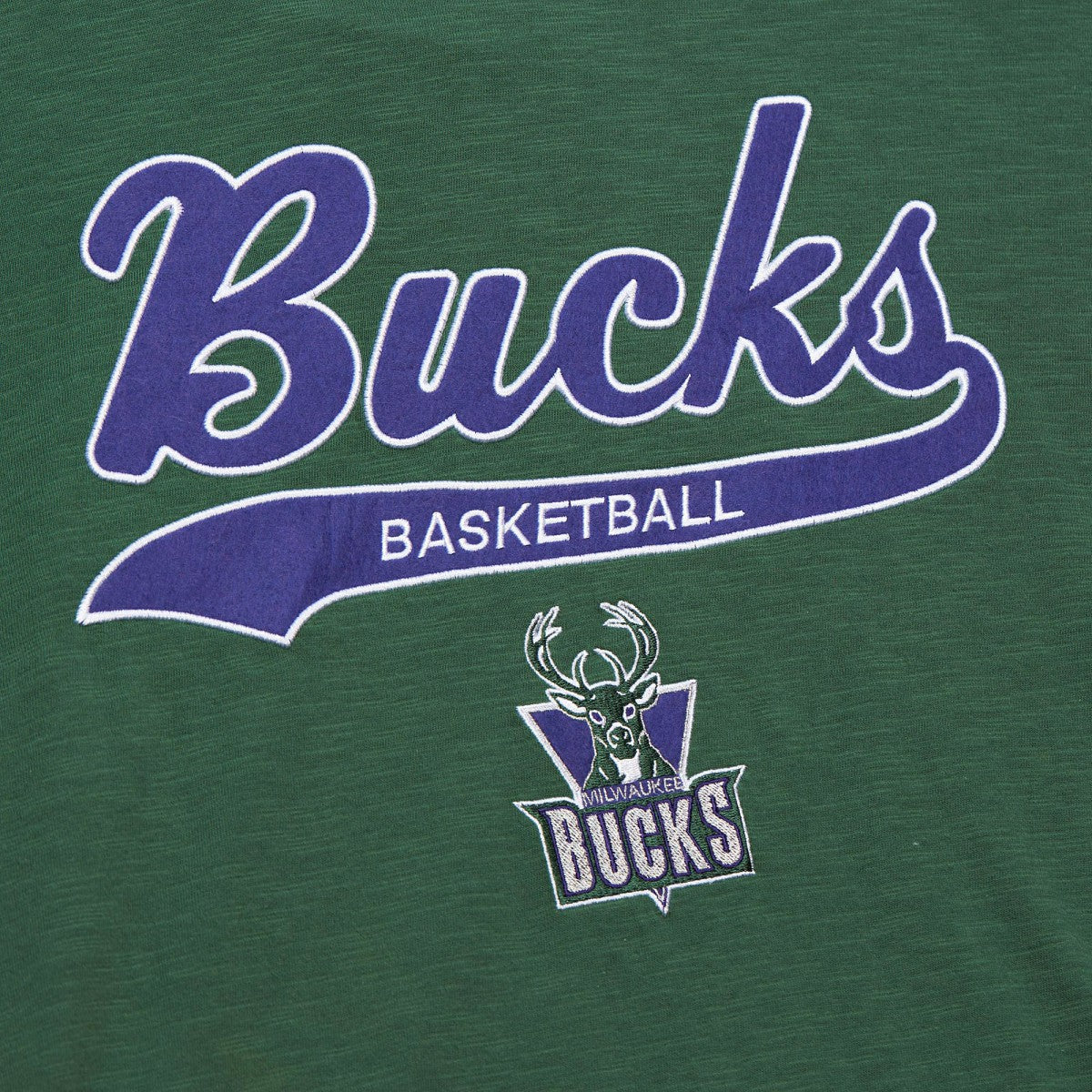 Mitchell & Ness Milwaukee Bucks Hardwood Classics Felt Applique Slub T-Shirt Green