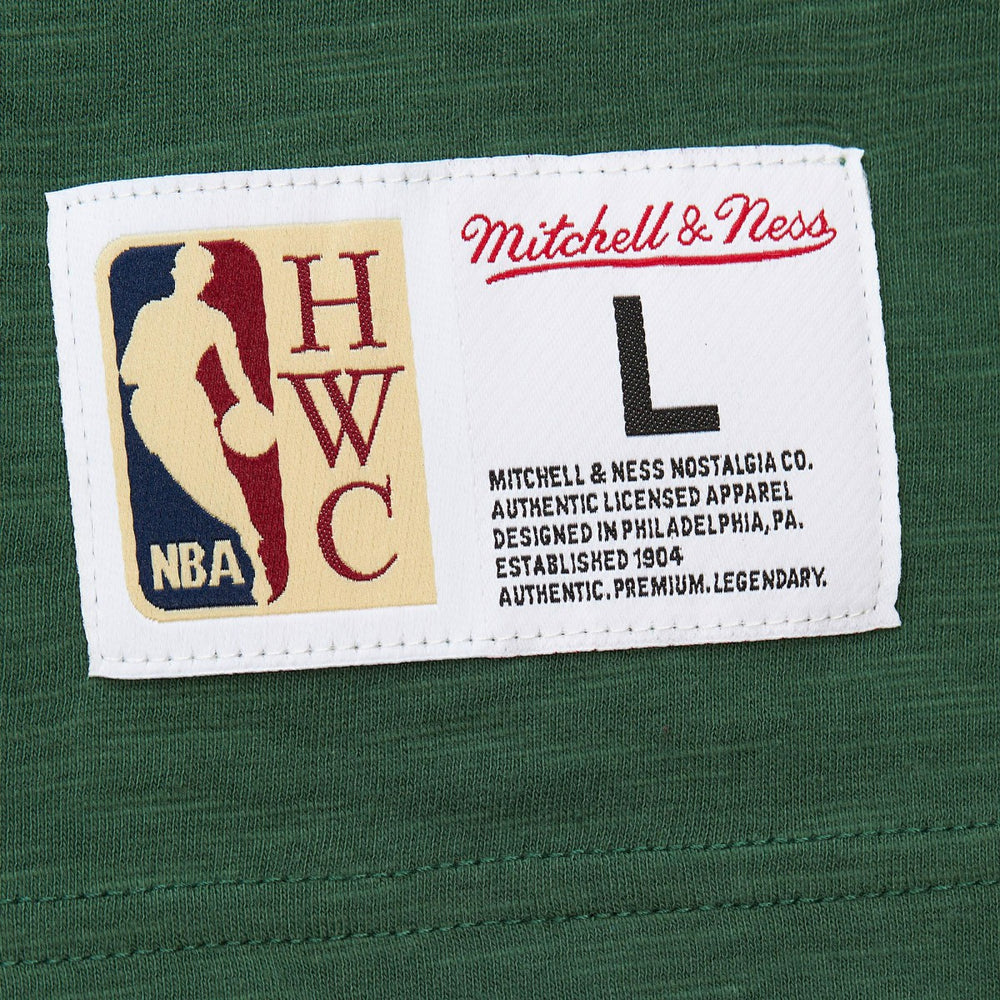 Mitchell & Ness Milwaukee Bucks Hardwood Classics Felt Applique Slub T-Shirt Green