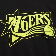 Mitchell & Ness Philadelphia 76ers Hardwood Classics Neon Nights Premium T-Shirt Black