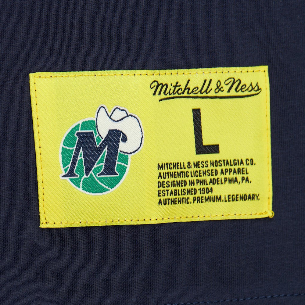 Mitchell & Ness Dallas Mavericks Hardwood Classics Neon Nights Premium T-Shirt Navy