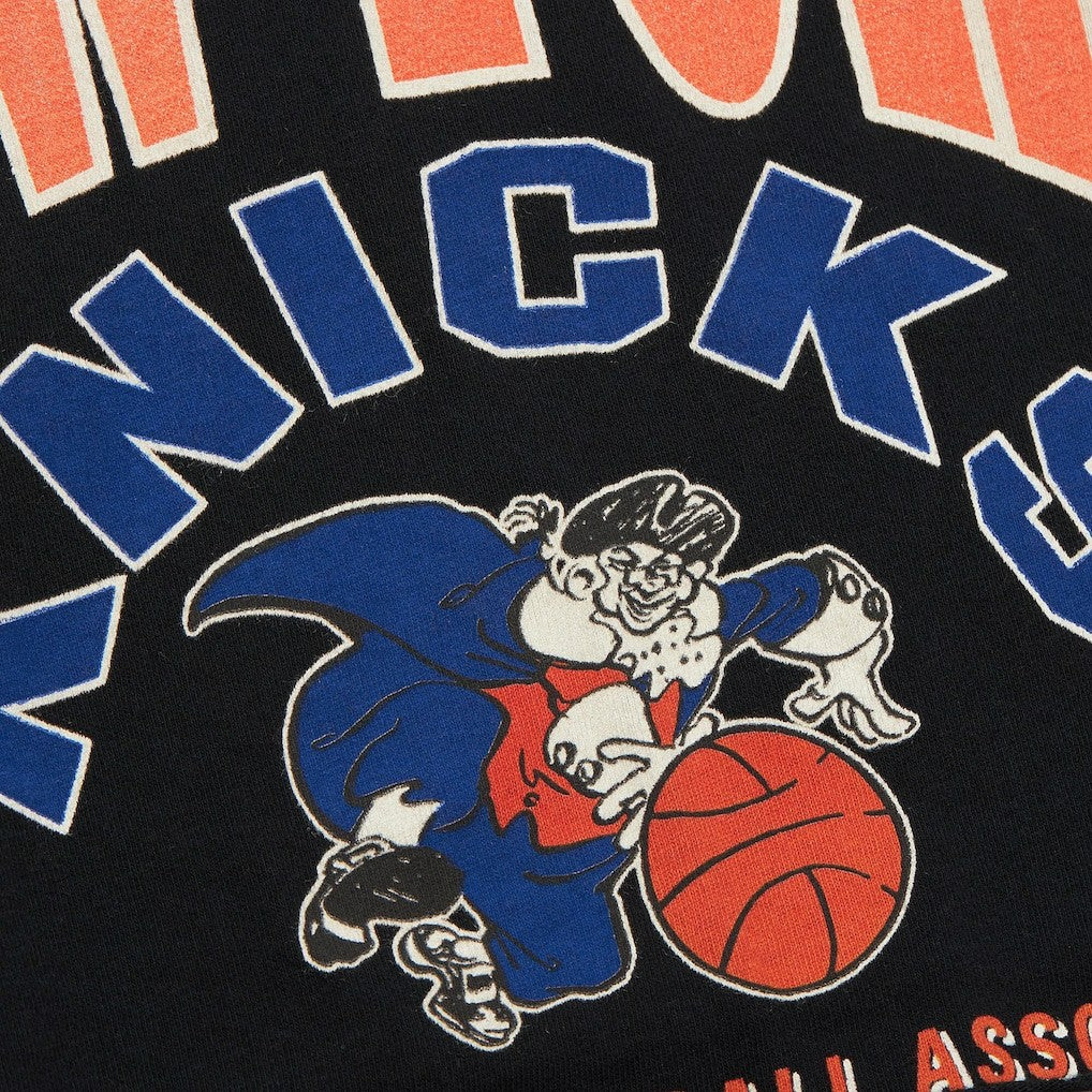 Mitchell & Ness New York Knicks Women's Hardwood Classics Studded Boxy Cropped Long Sleeve T-Shirt Black