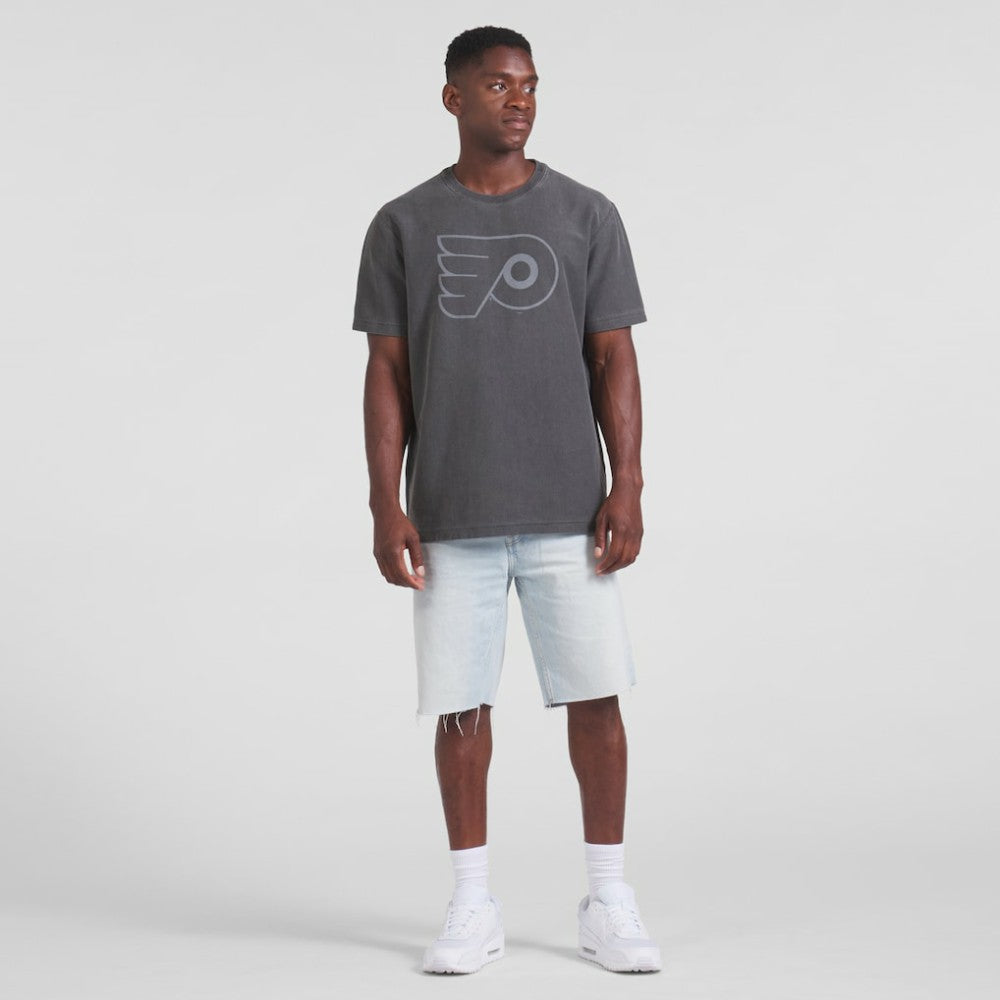 Philadelphia Flyers Fanatics Made in Canada T-Shirt - Black | Fanatics Lifestyle