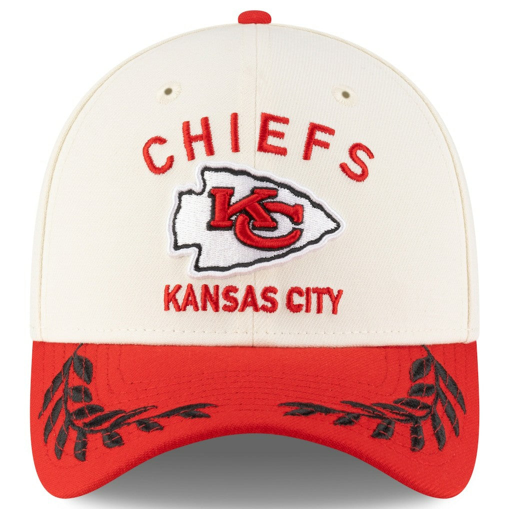 Kansas City Chiefs New Era 2025 NFL Draft 39THIRTY Flex Hat - Cream/Red - NFL