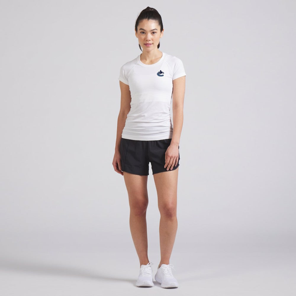 Vancouver Canucks lululemon Women's Swiftly Tech Short-Sleeve Shirt 2.0 - White | NHL Lifestyle