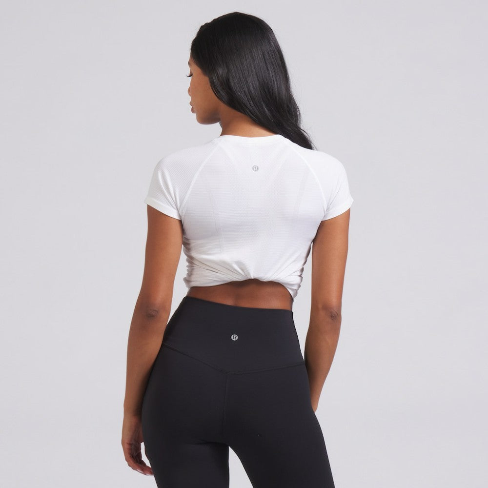 Boston Bruins lululemon Women's Swiftly Tech Short-Sleeve Shirt 2.0 - White | NHL Clearance