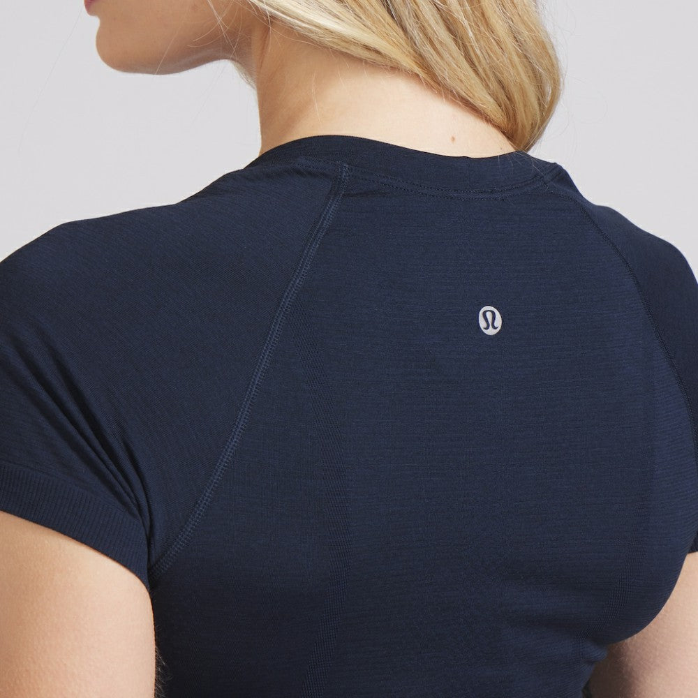 Seattle Kraken lululemon Women's Swiftly Tech Short-Sleeve Shirt 2.0 - True Navy | NHL on sale