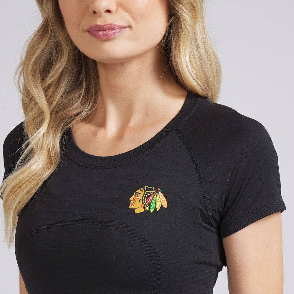 Chicago Blackhawks lululemon Women's Swiftly Tech Short-Sleeve Shirt 2.0 - Black | NHL discount