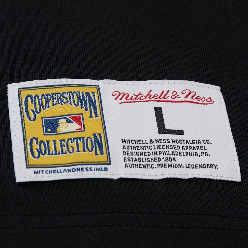Willie Mays San Francisco Giants Mitchell & Ness Legends Collection Vintage Logo T-Shirt Outlet
