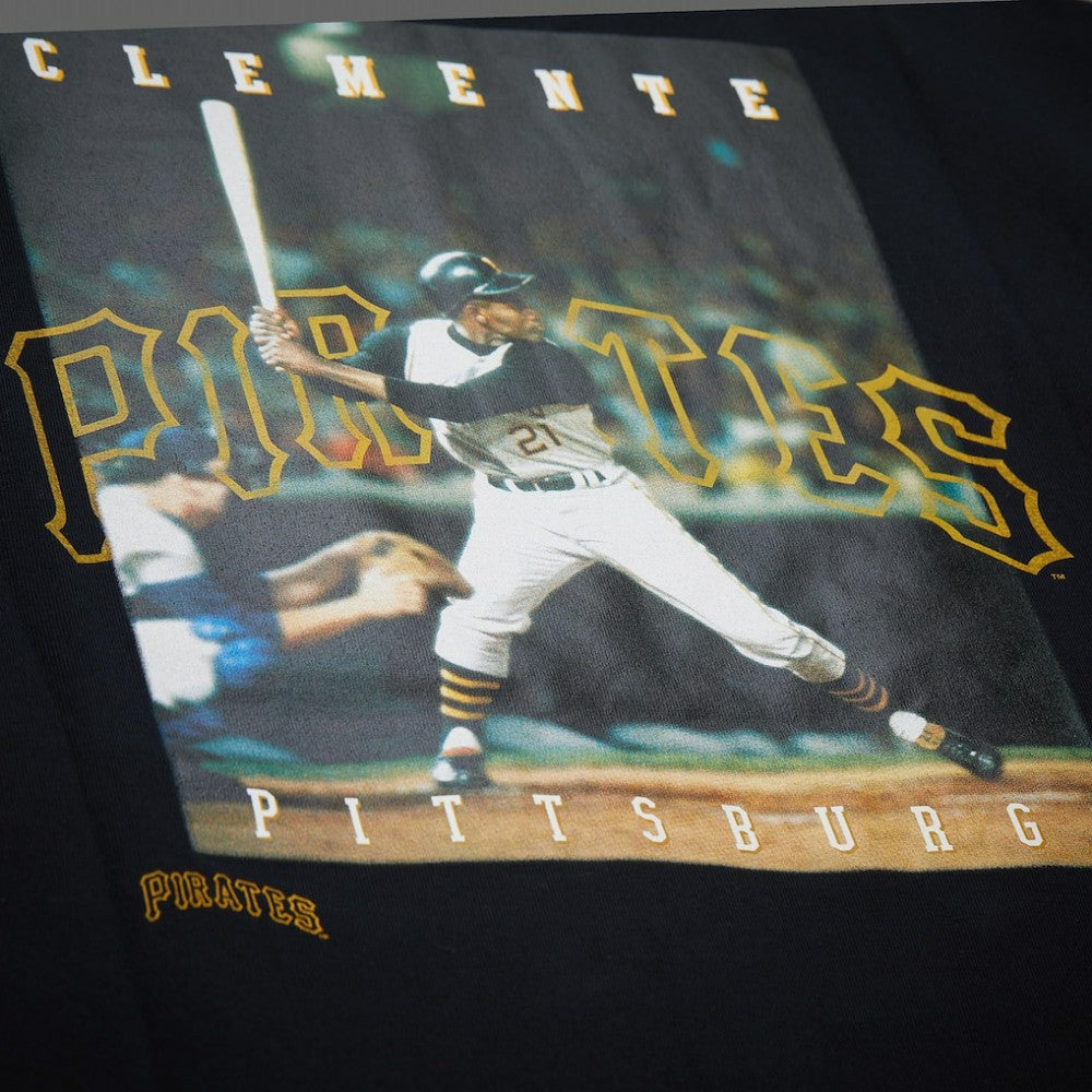 Roberto Clemente Pittsburgh Pirates Mitchell & Ness Legends Collection Vintage Logo T-Shirt Online