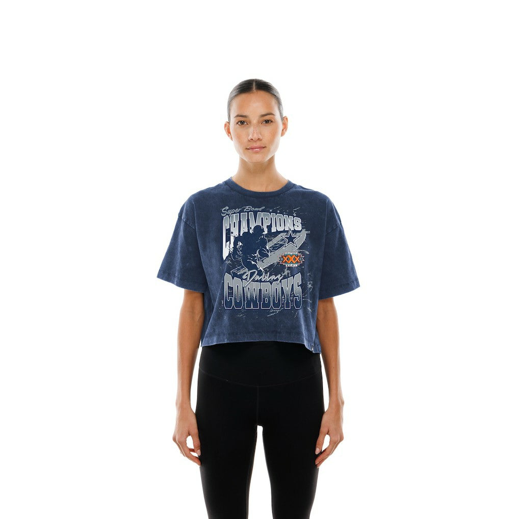 Dallas Cowboys New Era Women's Cropped Boxy Sport Classics Mineral Wash T-Shirt - Navy - NFL