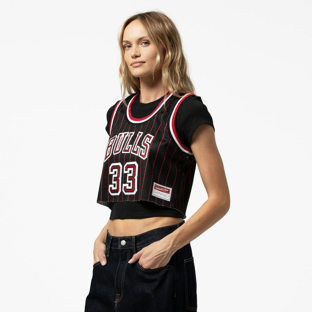 Mitchell & Ness Scottie Pippen Chicago Bulls x DANNIJO Women's Fashion Cropped Basketball Jersey Black