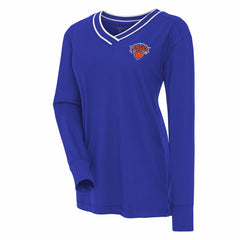 New York Knicks Antigua Women's Symbolic Long Sleeve V-Neck Top Blue